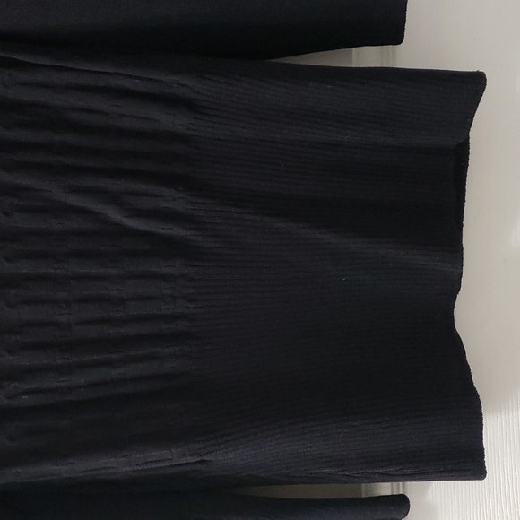 St. John By Marie Gray Black Cardigan Zip Up Jacket Size 4 - Picture 11 of 12